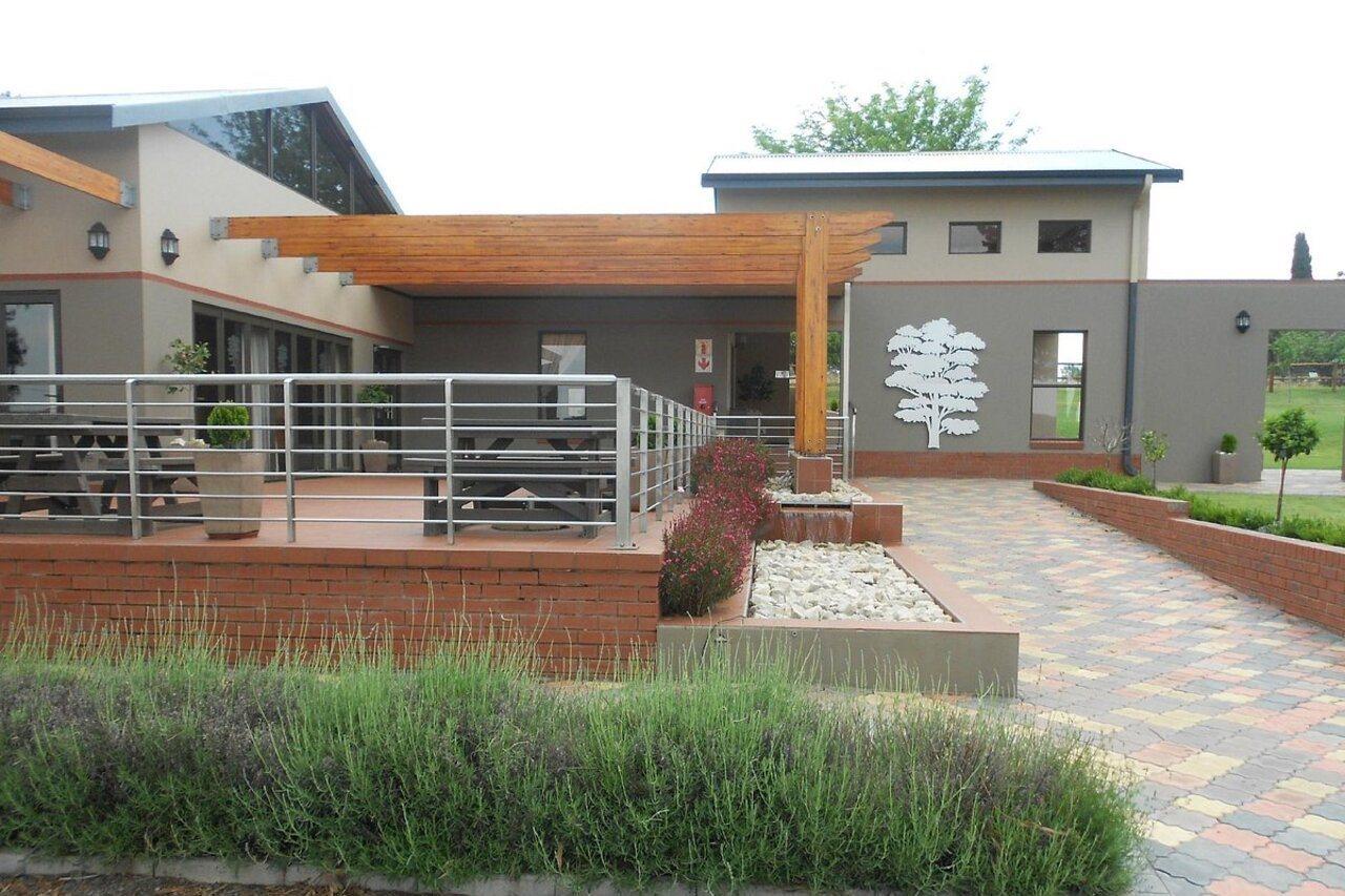 Bluegum Country Lodge Bethal Exterior photo